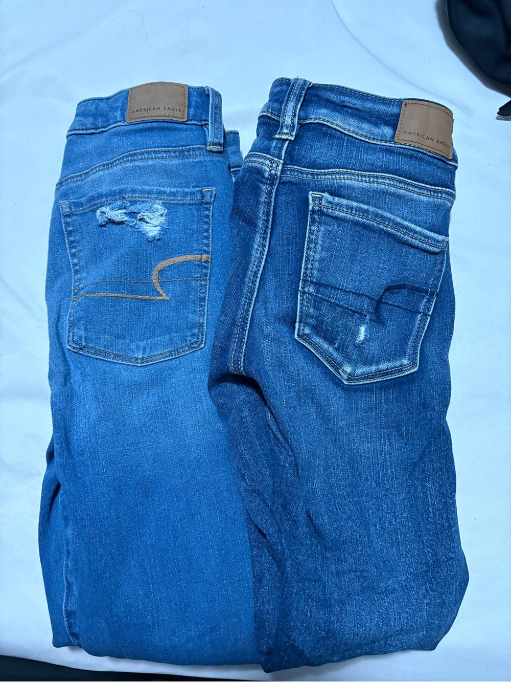 American Eagle Outfitters women’s skinny jeans